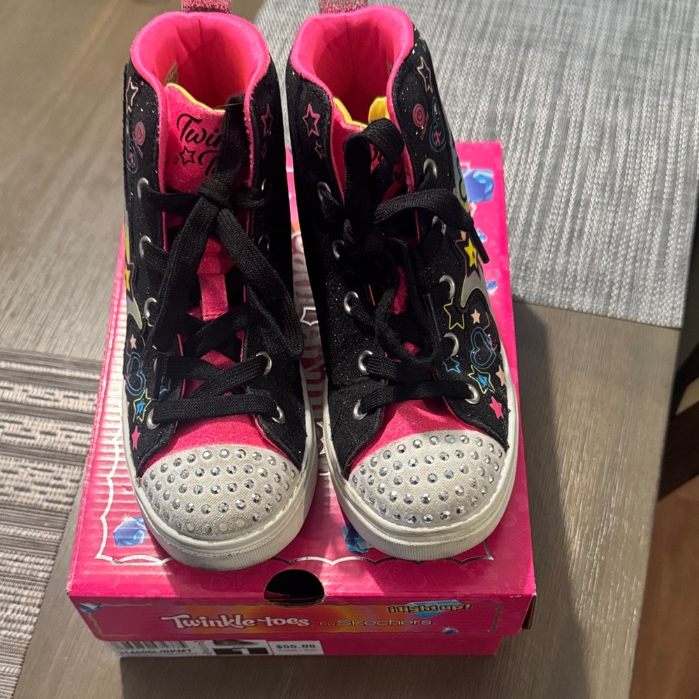 Skechers twinkle toe high top- Galaxy glitz light up shoes- size 1 kids